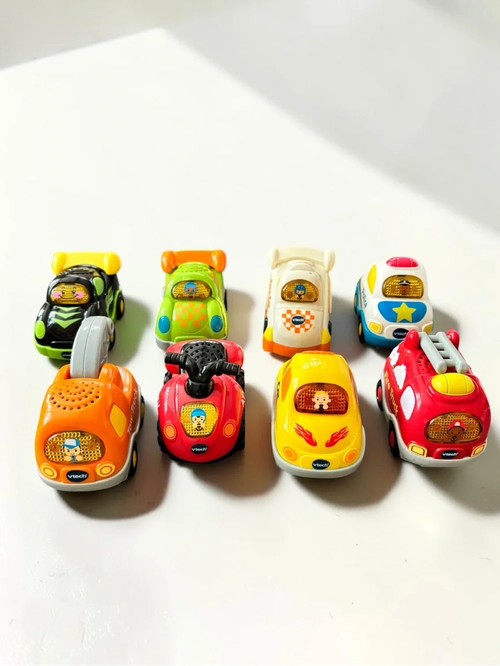 VTech Go! Go! Smart Wheels 8 Vehicle Lot Race Cars Fire Police Tow Truck ATV